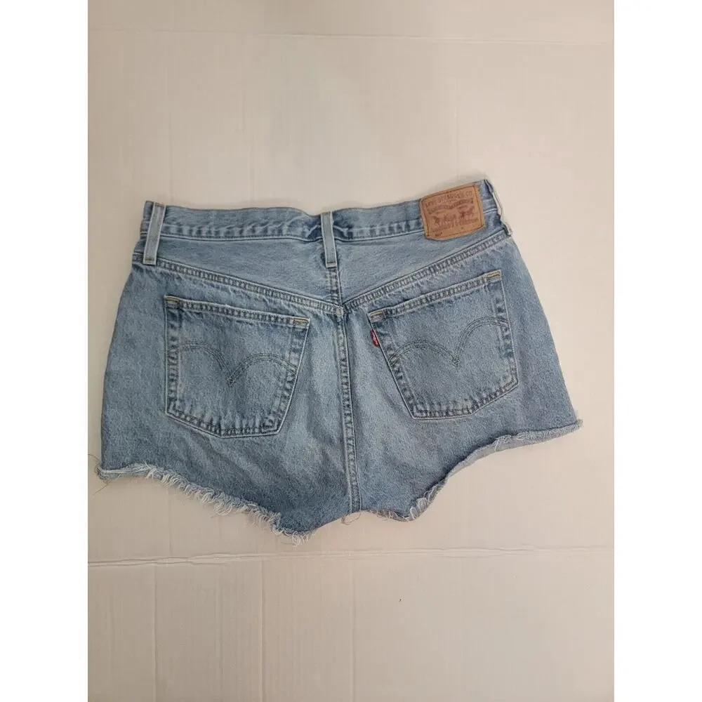 Levis 501 Denim Shorts Womens SZ 31 Cutoff Button Fly Frayed Blue 100% Cotton